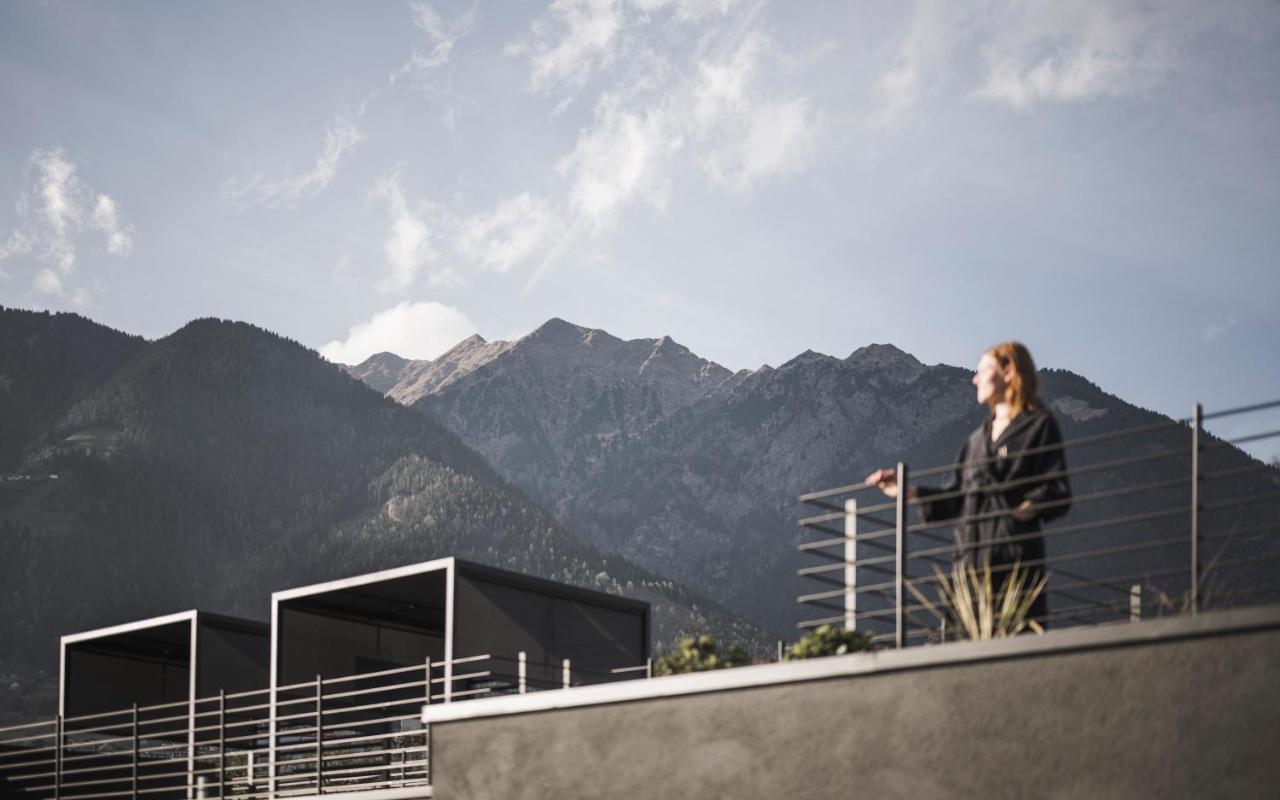 Garni Hotel Somvi Tirolo Exteriör bild