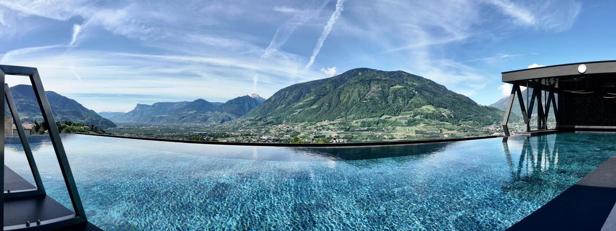 Garni Hotel Somvi Tirolo Exteriör bild