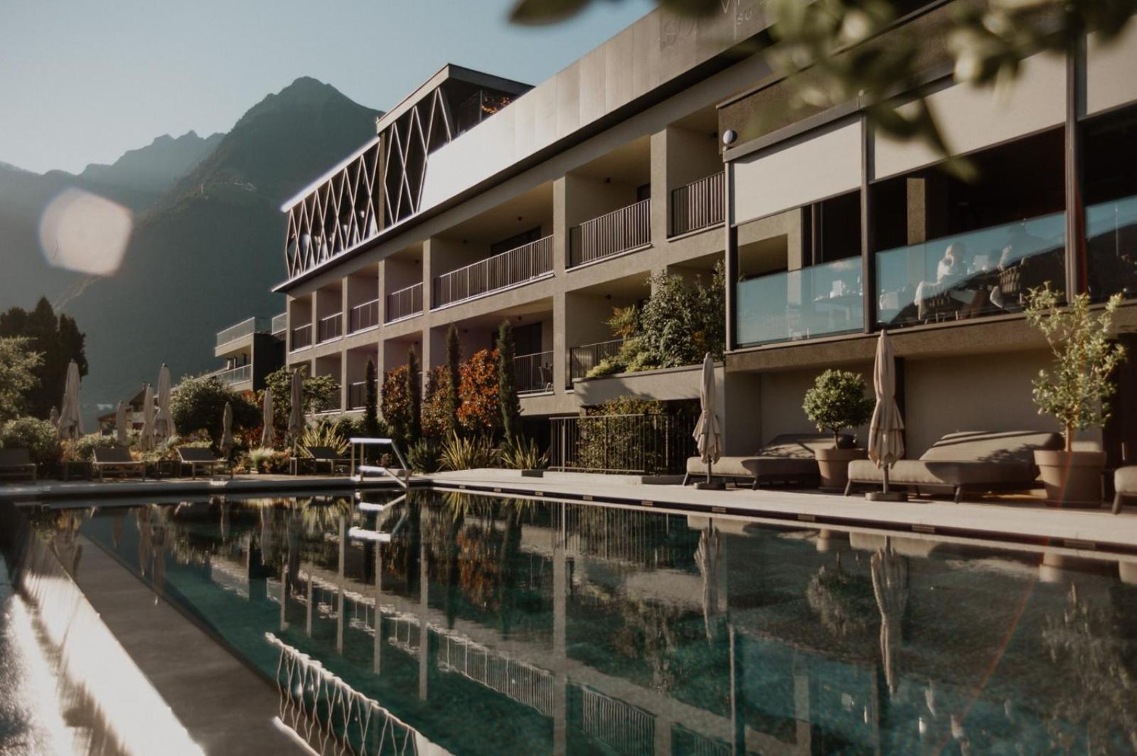 Garni Hotel Somvi Tirolo Exteriör bild
